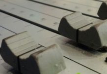 « Des Souris & un Homme », revue de presse 2006 nickblog passages medias